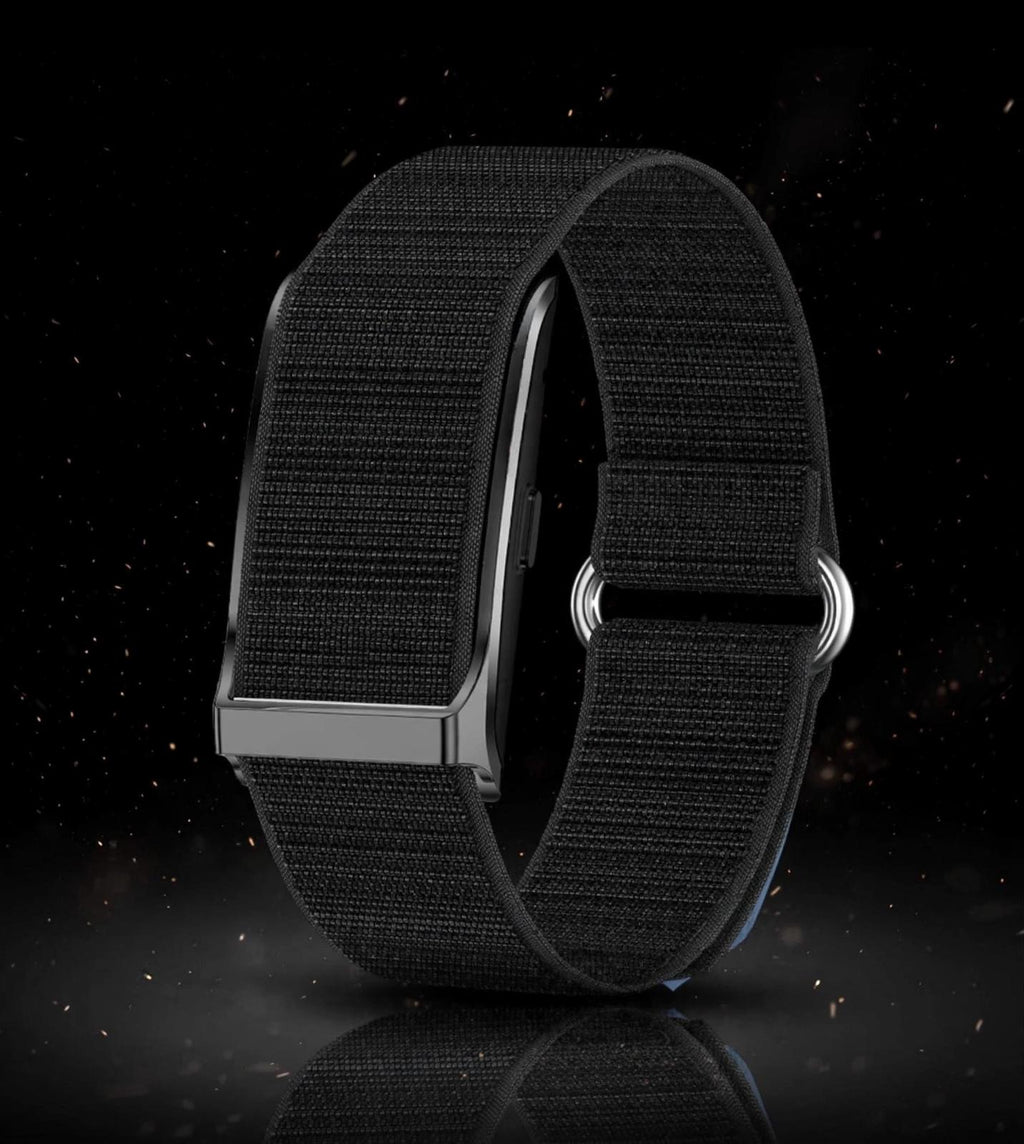 Stylish Sports Smartwatch — Your Perfect Companion for Health and Performance